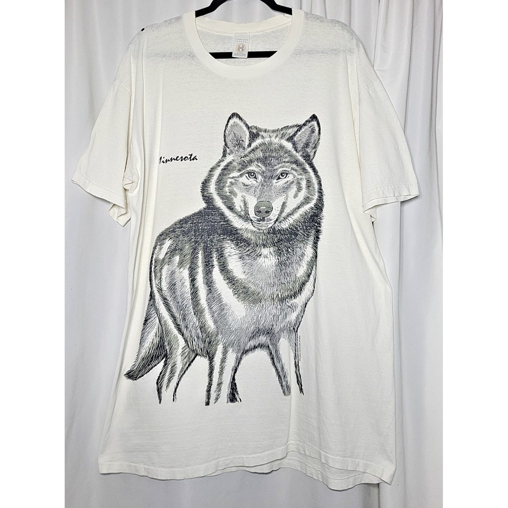 Vintage 90s Heartland Apparel Wolf T Shirt Minnesota Nature Animal Short Sleeve‎